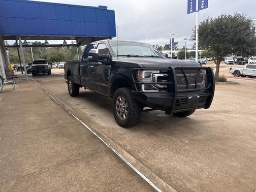 2022 Ford F-350 KING RANCH