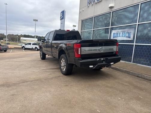 2022 Ford F-350 KING RANCH