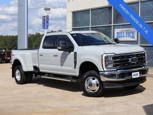 AVALANCHE 2025 Ford F-350 LARIAT SUPER DUTY