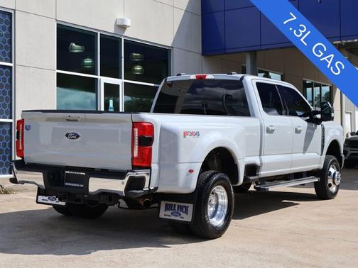 AVALANCHE 2025 Ford F-350 LARIAT SUPER DUTY