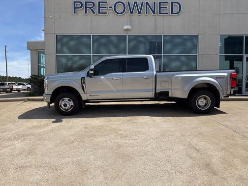 2024 Ford F-350 LIMITED