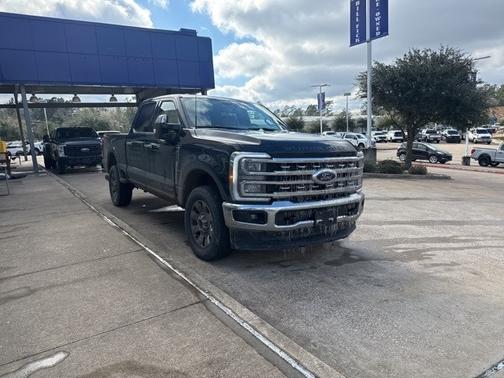 2025 Ford F-250 LARIAT