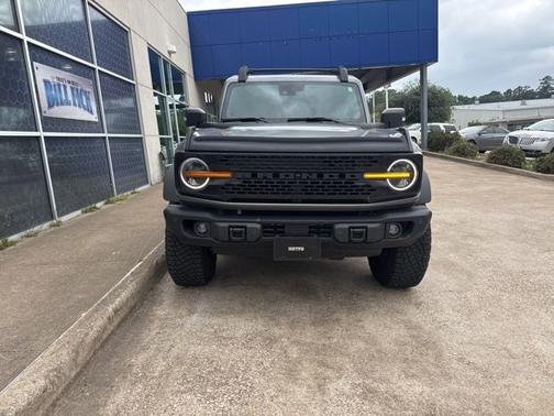 CARBONIZED GRAY METALLIC 2023 Ford Bronco WILDTRAK