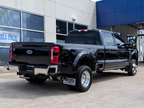 ANTIMATTER BLUE 2023 Ford F-350 LARIAT SUPER DUTY