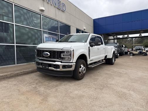 2025 Ford F-350 LARIAT SUPER DUTY
