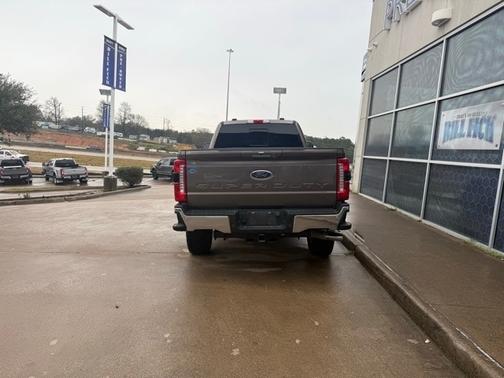 2023 Ford F-350 LARIAT SUPER DUTY