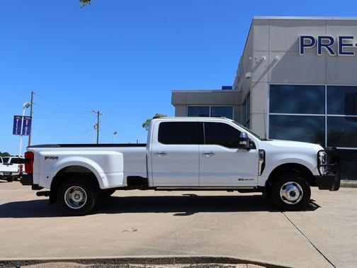 2026 Ford F-350 KING RANCH