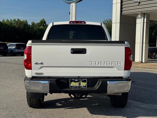 Super White 2019 Toyota Tundra SR5