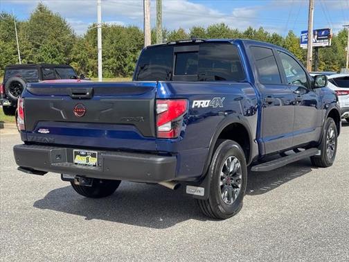 2024 Nissan Titan PRO-4X