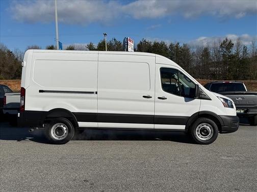 Oxford White 2026 Ford Transit-250 148 WB Medium Roof Cargo