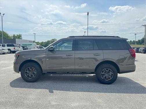 Gray 2026 Ford Expedition Tremor