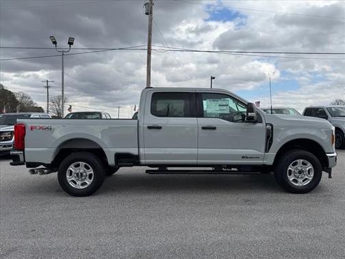 2025 Ford F-250 XLT
