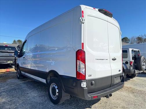 2024 Ford Transit-250 148 WB Medium Roof Cargo