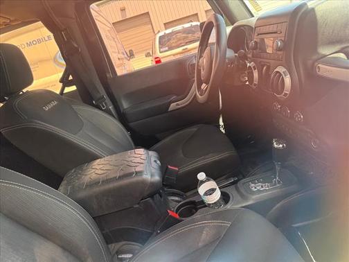 2016 Jeep Wrangler Sahara