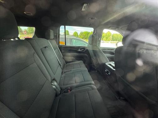 2022 GMC Yukon XL SLE