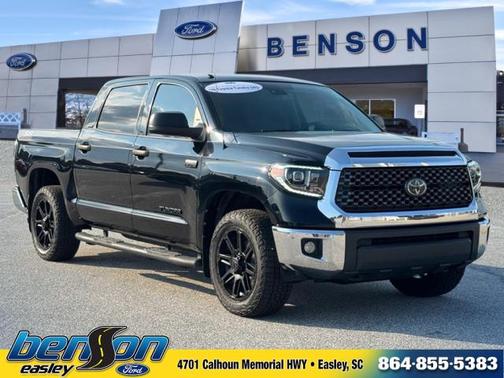 Midnight Black Metallic 2019 Toyota Tundra SR5