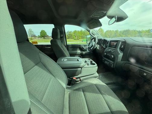 Sterling Gray Metallic 2024 Chevrolet Silverado 2500 Custom