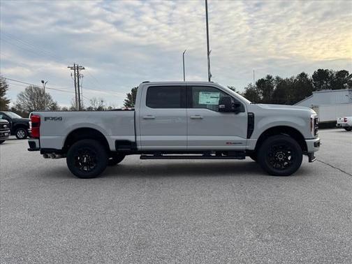 Avalanche 2026 Ford F-250 Lariat