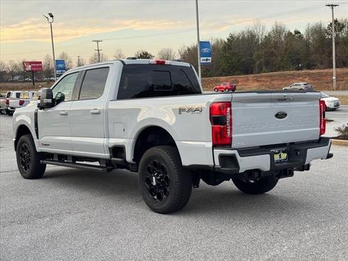 Avalanche 2026 Ford F-250 Lariat