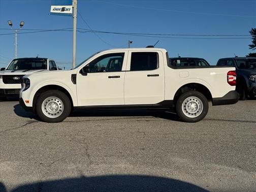 2025 Ford Maverick XL