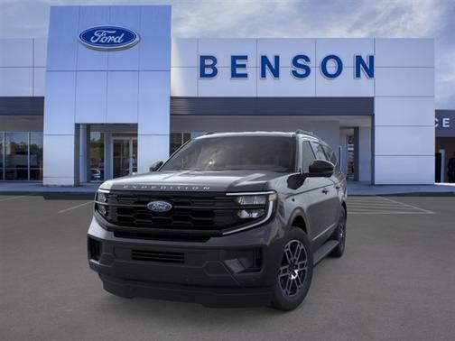 Dark Matter Gray Metallic 2026 Ford Expedition Active