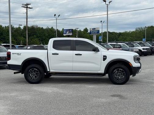 Oxford White 2024 Ford Ranger XLT