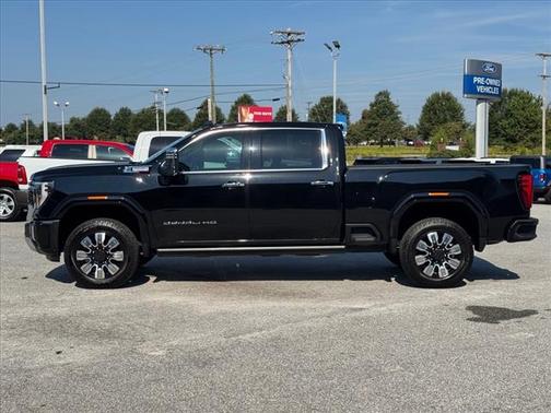 2024 GMC Sierra 2500 Denali