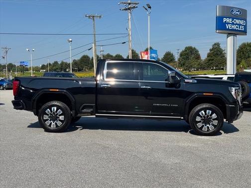 2024 GMC Sierra 2500 Denali