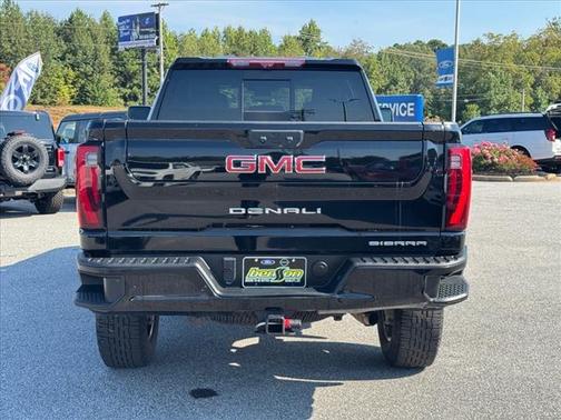 2024 GMC Sierra 2500 Denali