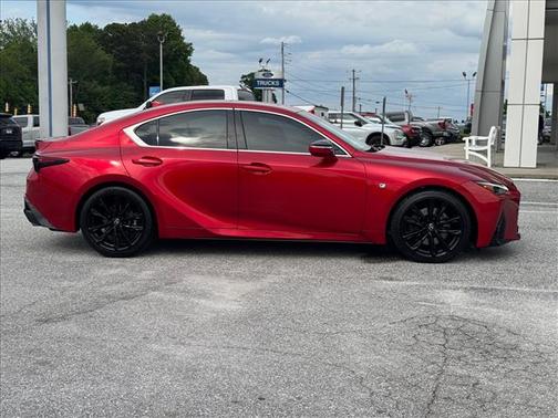 Infrared 2023 Lexus IS 350 F Sport