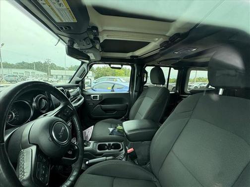 Crystal Metallic 2022 Jeep Wrangler Unlimited Sport Altitude