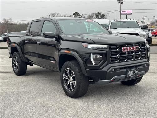 2023 GMC Canyon AT4