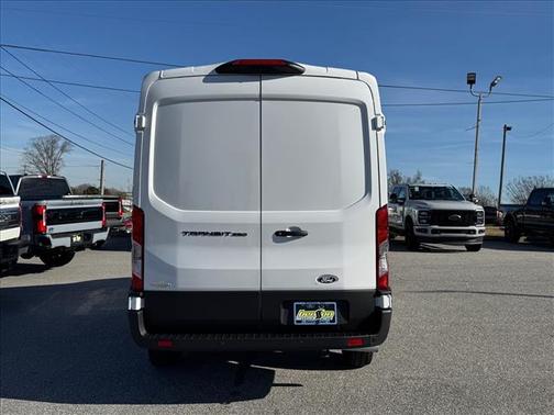 2026 Ford Transit-250 148 WB Medium Roof Cargo