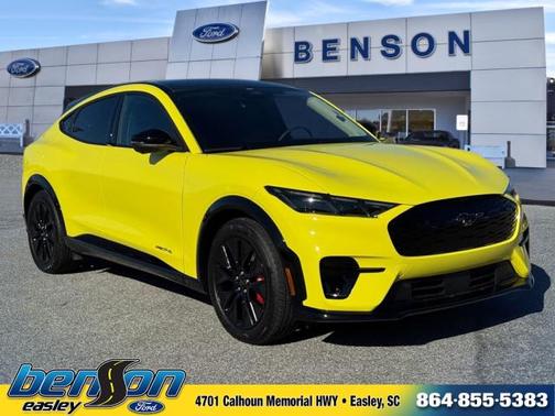 2025 Ford Mustang Mach-E Premium