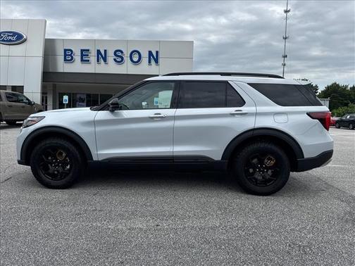 White Metallic 2026 Ford Explorer Tremor