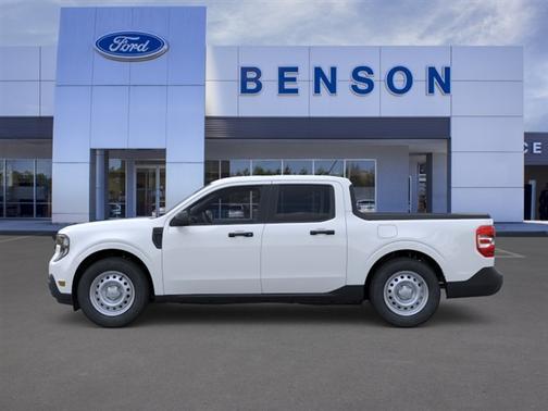 Oxford White Clearcoat 2026 Ford Maverick XL