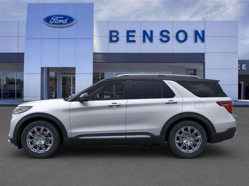 Iconic Silver Metallic 2025 Ford Explorer Platinum