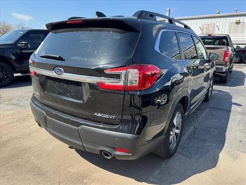 2025 Subaru Ascent Premium