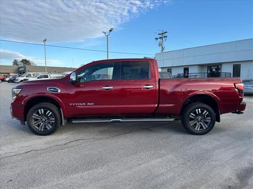 2021 Nissan Titan XD Platinum Reserve