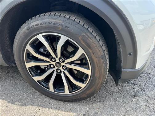 White Metallic 2020 Ford Explorer ST