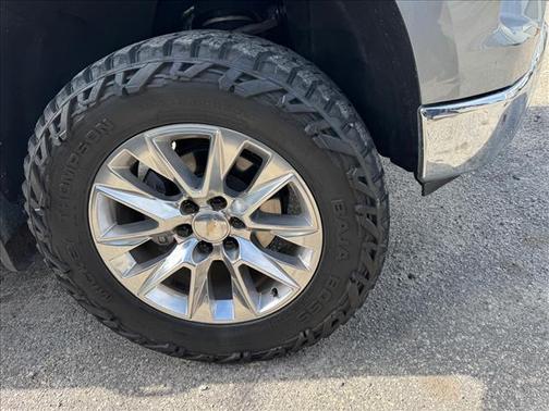 Sterling Gray Metallic 2023 Chevrolet Silverado 1500 LT