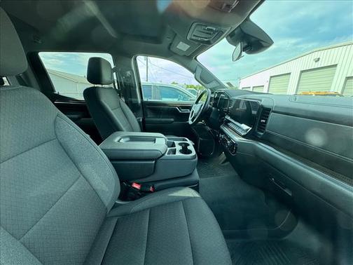 Sterling Gray Metallic 2023 Chevrolet Silverado 1500 LT