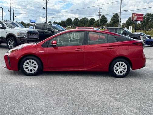 2021 Toyota Prius L