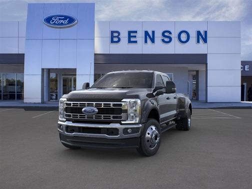 2025 Ford F-450 XLT