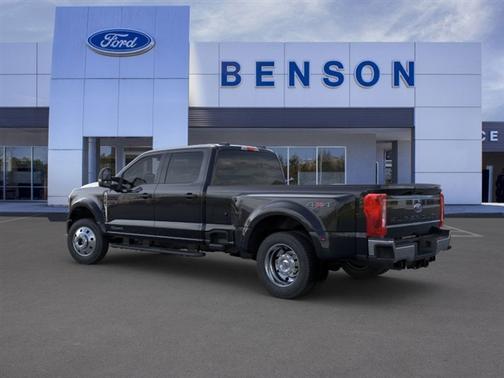 2025 Ford F-450 XLT