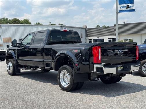 2025 Ford F-450 XLT