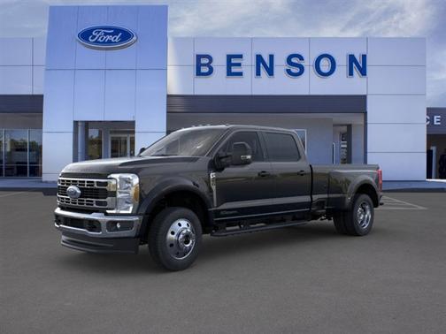 2025 Ford F-450 XLT