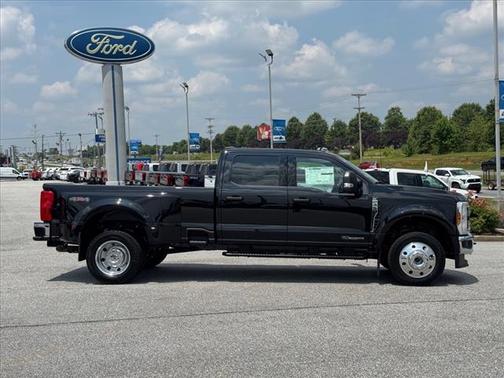 2025 Ford F-450 XLT
