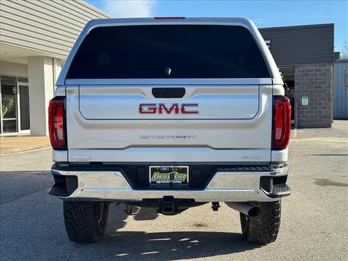 2022 GMC Sierra 2500 SLT