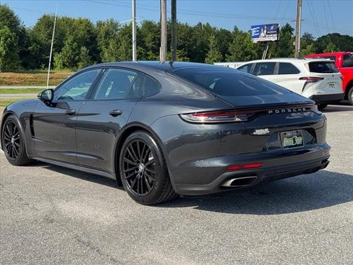 2021 Porsche Panamera Base